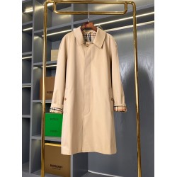 Burberry coat
uk4，6，8，10，12