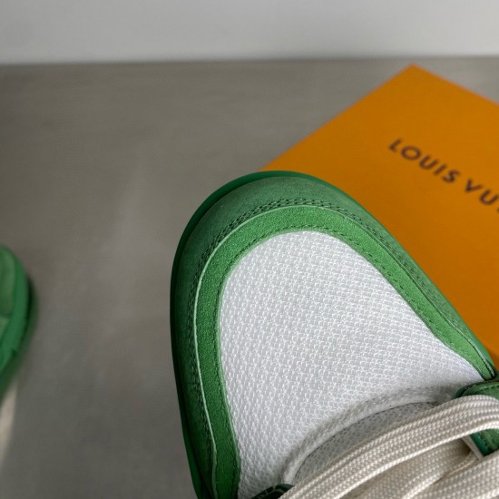 LV Shoes Top Quality
women 35-40 

men 39-45