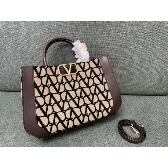 Valentino Bags Top Quality
35/25/17cm