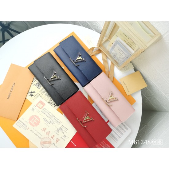 LV Bags High Quality Flip Wallet
