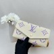 LV Bags High Quality Flip Wallet
