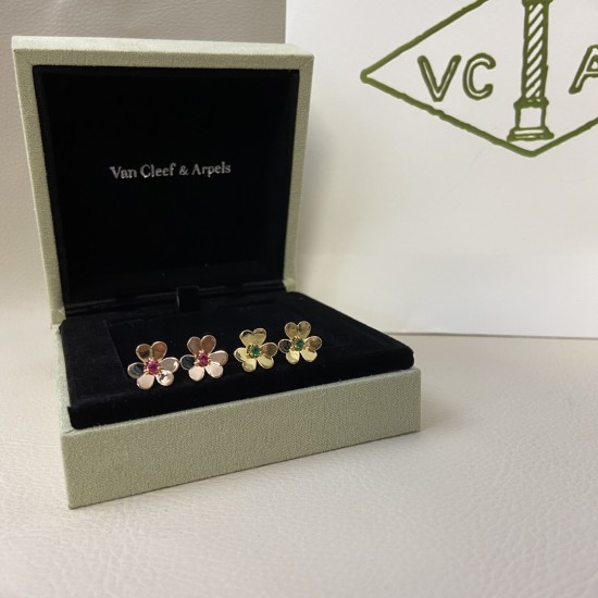 Van Cleef Jewelry High Quality