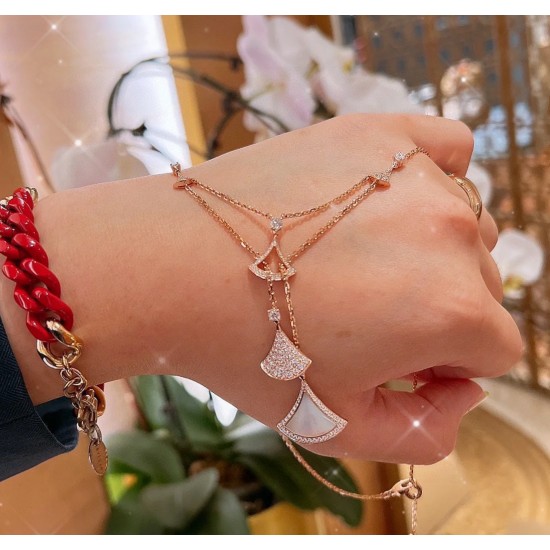 Bvlgari Jewelry Necklace