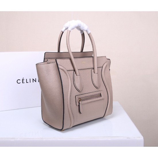 Celine Bags Top Quality 
Small size 20 * 20 * 8cm
Medium size 26 * 26 * 13cm
Large size 30 * 30 * 15cm