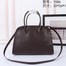 The Row Bags Top Quality
Small:26.20.18
Big:38.26.23