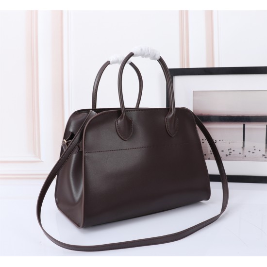 The Row Bags Top Quality
Small:26.20.18
Big:38.26.23