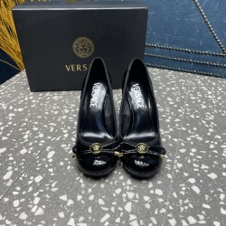 Versace Shoes Fashion shoes
 Top Quality