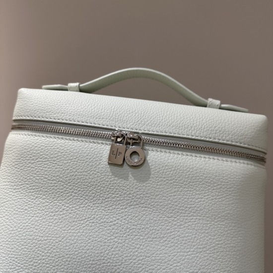 LP Bags Top Quality Size: 23 × 8 × 22cm