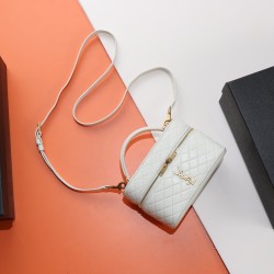 YSL Bags Top Quality
18×11×6.5 cm