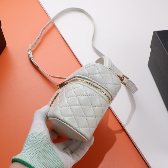 YSL Bags Top Quality
18×11×6.5 cm