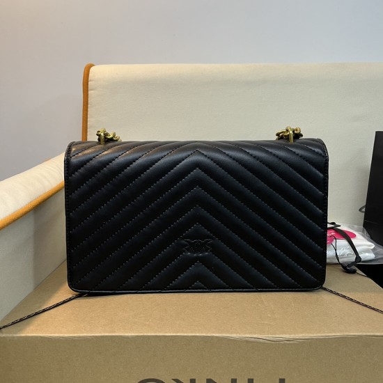 Pinko Bags Top Quality
21x13x6