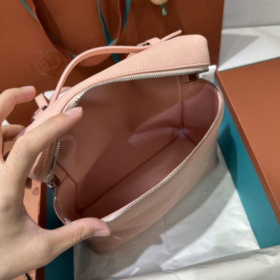 LP Bags Top Quality Size: 23 × 8 × 22cm