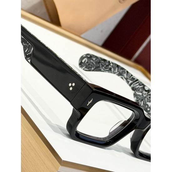 JACQUES MARIE MAGE.
Handmade in Japan. The frame is made of 10mm thick plate to create a vintage frame.
TOP QUALITY
MODEL：ASCARI
 SIZE：49口23-146 
018012Fit