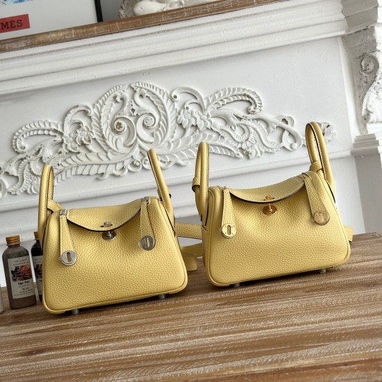 Hermes Bags Top Quality lindy琳迪
19cm $240