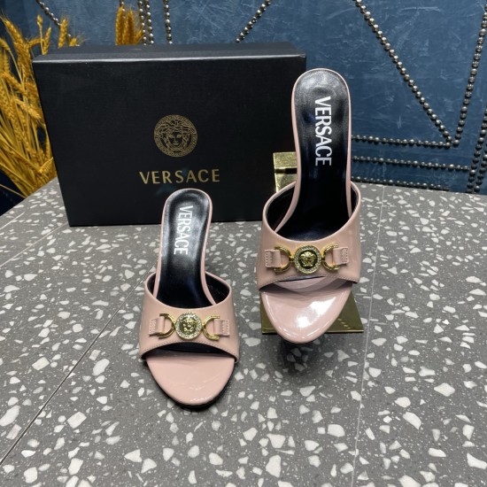 Versace Shoes Fashion shoes
 Top Quality