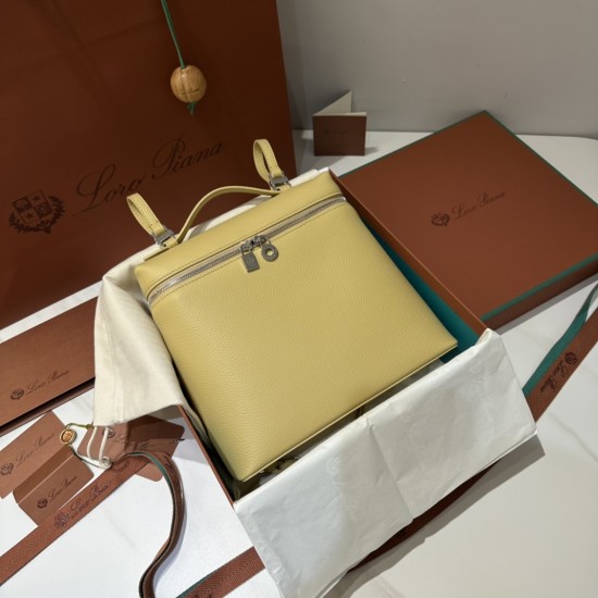 LP Bags Top Quality Size: 23 × 8 × 22cm