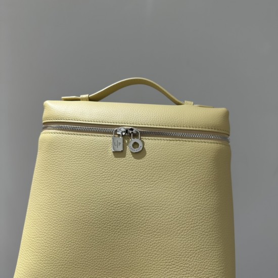 LP Bags Top Quality Size: 23 × 8 × 22cm