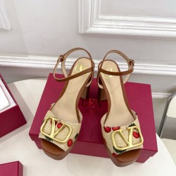 Valentino Shoes Top Quality