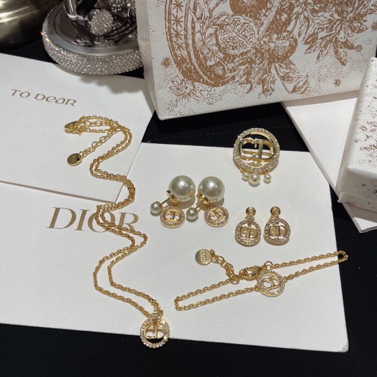 Dior Jewelry Bracelet