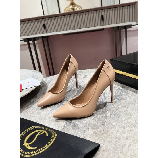 CL Shoes Fashion shoes
 Top Quality