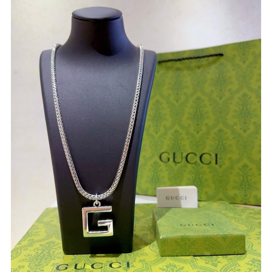 Gucci Jewelry Necklace