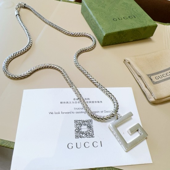 Gucci Jewelry Necklace