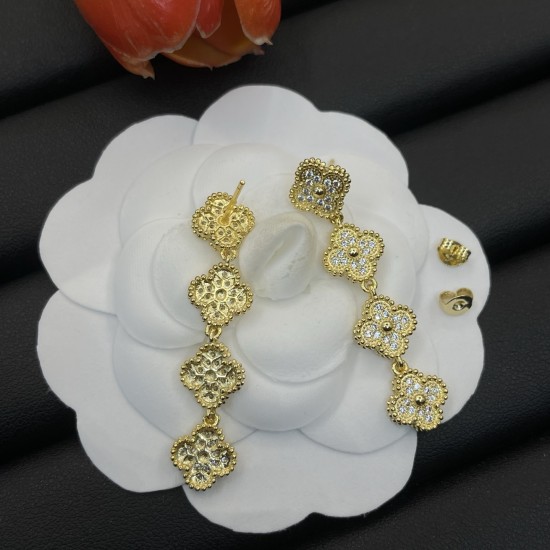 Van Cleef Jewelry High Quality