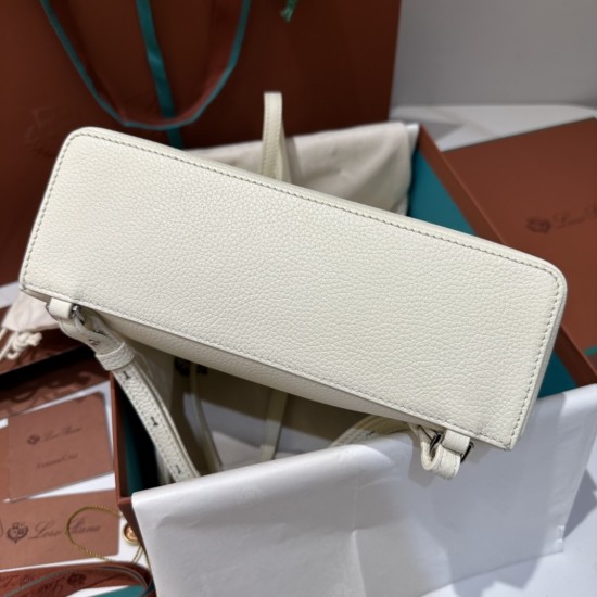 LP Bags Top Quality Size: 23 × 8 × 22cm