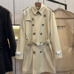 Burberry coat
uk4，6，8，10，12