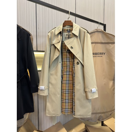 Burberry coat
uk4，6，8，10，12