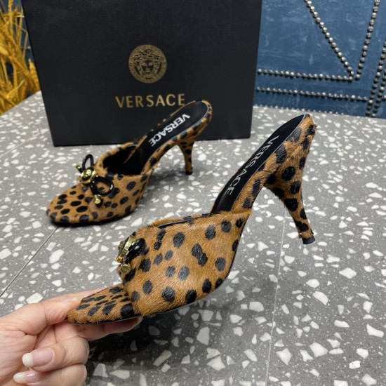 Versace Shoes Fashion shoes
 Top Quality