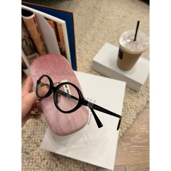 MiuMiu Glasses Top Quality