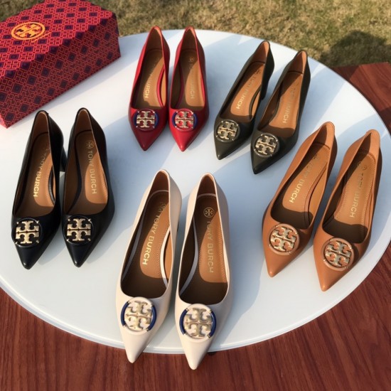 Tory Burch Shoes High Quality
Nude shoes
