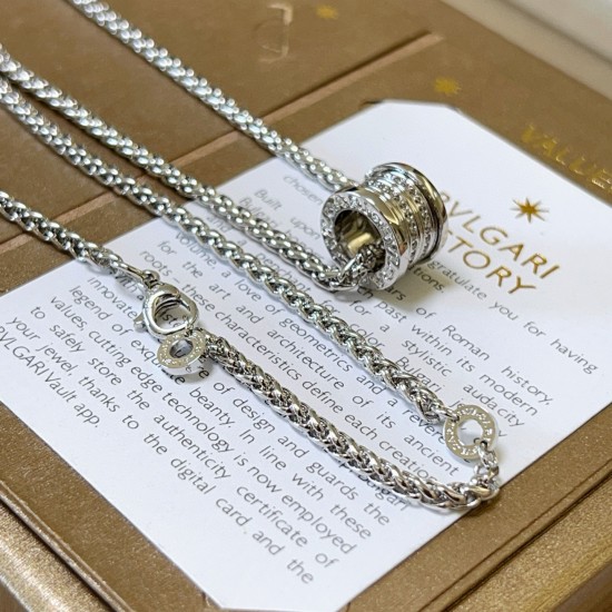 Bvlgari Jewelry Necklace