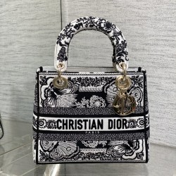 Dior Bags Top Quality
Five Grid