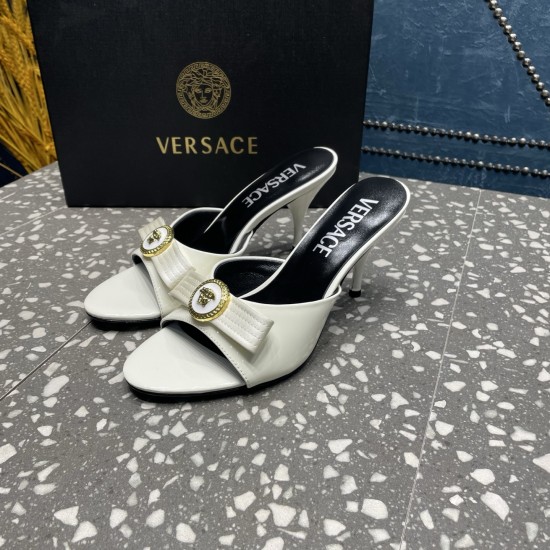 Versace Shoes Fashion shoes
 Top Quality