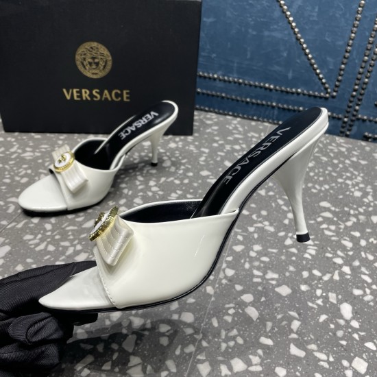 Versace Shoes Fashion shoes
 Top Quality