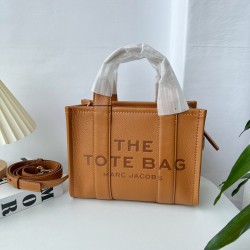 MJ Tote Full leather size: 41 * 34 * 15cm $140 Full leather medium size: 33 * 28 * 13cm $120 Full leather small size: 26 × 20 × 13cm $100 Fabric Large Size: 41 * 34 * 15cm $100 Medium size of fabric: 33 * 28 * 13cm $90 Fabric small size: 26 × 20 × 13cm $8