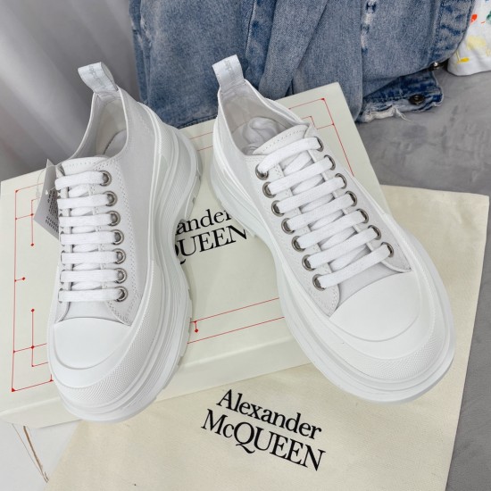 McQueen Shoes
 Top Quality
