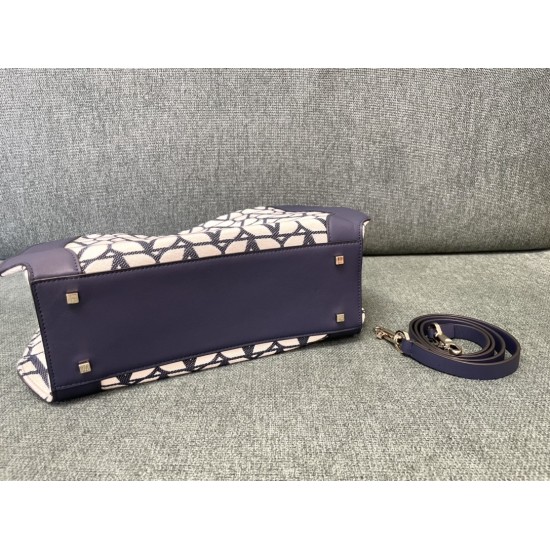 Valentino Bags Top Quality
35/25/17cm