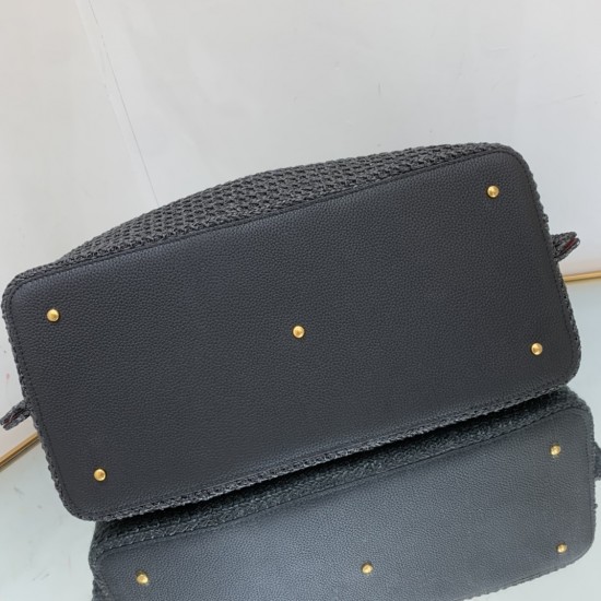 Valentino Bags Top Quality
35/25/17cm