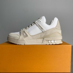 LV Shoes Top Quality
women 35-40 

men 39-45