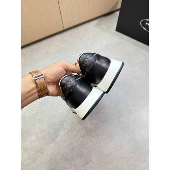 Prada Shoes Top Quality