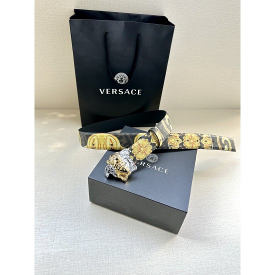 Fendi Belts
 Top Quality