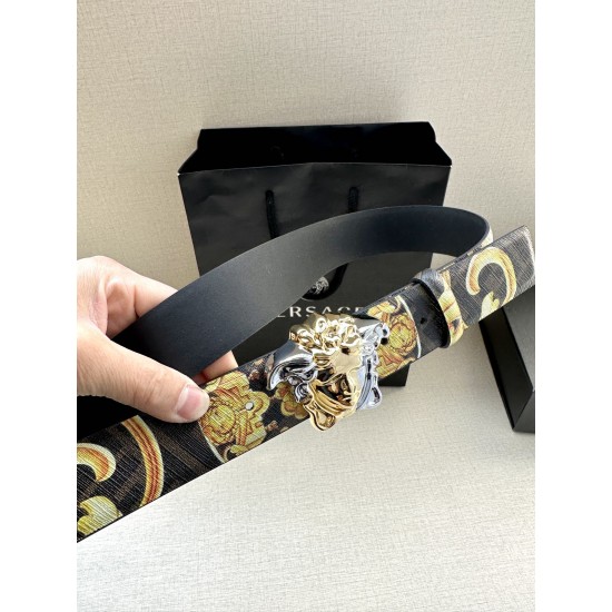 Fendi Belts
 Top Quality