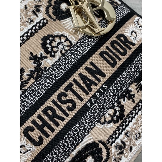 Dior Bags Top Quality
Five Grid