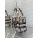 Dior Bags Top Quality
Five Grid