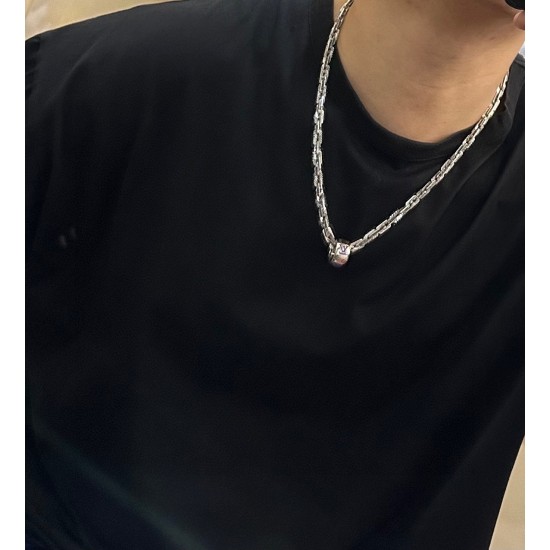 LV Jewelry Necklace