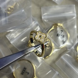 Van Cleef Jewelry High Quality