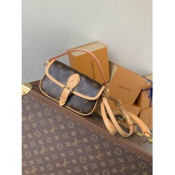 LV Bags Top Quality NANO DIANE
19*10.5*6